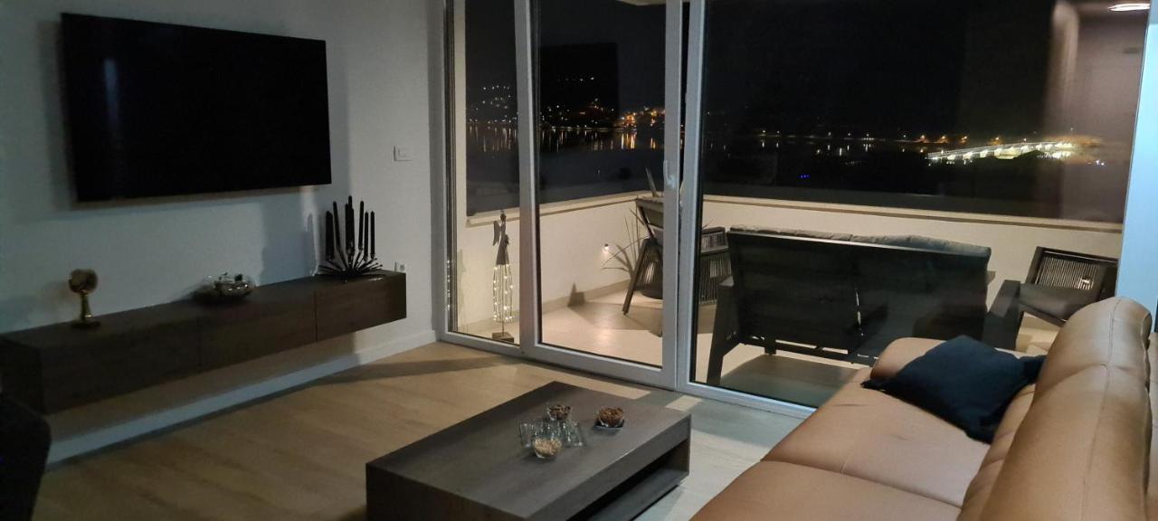 Penthouse Apartman Marcelina In Trogir Exterior foto